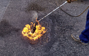 Dauntsey Lock flat roofing repairs
